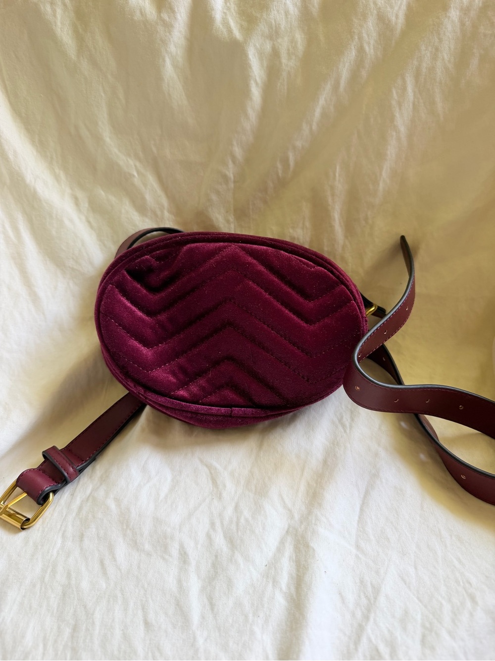 Plush Velvet Quilted Round Crossbody Bag - Burgundy